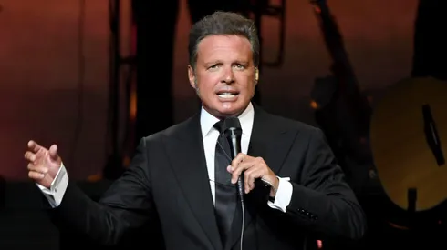 LAS VEGAS, NEVADA - SEPTEMBER 12: Singer Luis Miguel performs on the first night of his four-date limited engagement at The Colosseum at Caesars Palace on September 12, 2019 in Las Vegas, Nevada. (Photo by Ethan Miller/Getty Images)