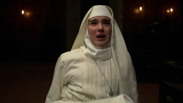 Almudena Amor in Hermana Muerte.