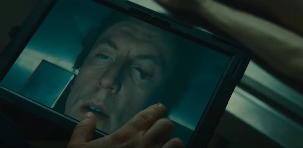 El doctor Gabriel Defoe fue una víctima de los ciajes en el tiempo de Elías. Imagen: @NetflixEspana.