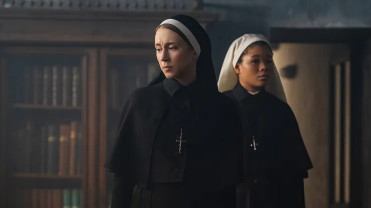 Taissa Farmiga vuelve a encarnar a la hermana Irena en La Monja 2.