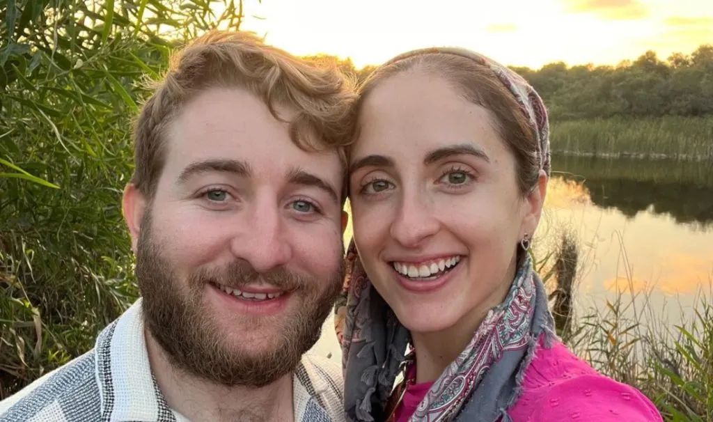 Ximena Orozco y su esposo.