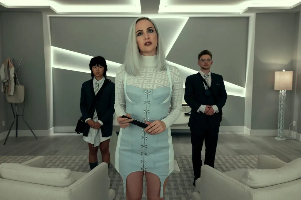 The Fall of the House of Usher: Kate Siegel como Camille L’Espanaye. Créditos: Eike Schroter/Netflix © 2023