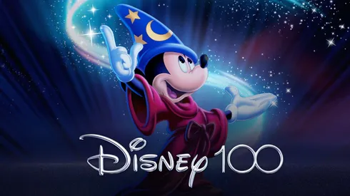 Mickey Mouse, el personaje más emblemático de Disney, también celebró sus 100 años.