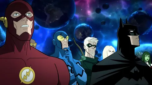 Una escena de la adaptación animada de Crisis en Tierras Infinitas.