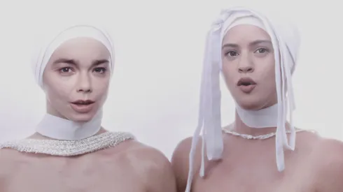 Letra de la nueva canción "Oral".