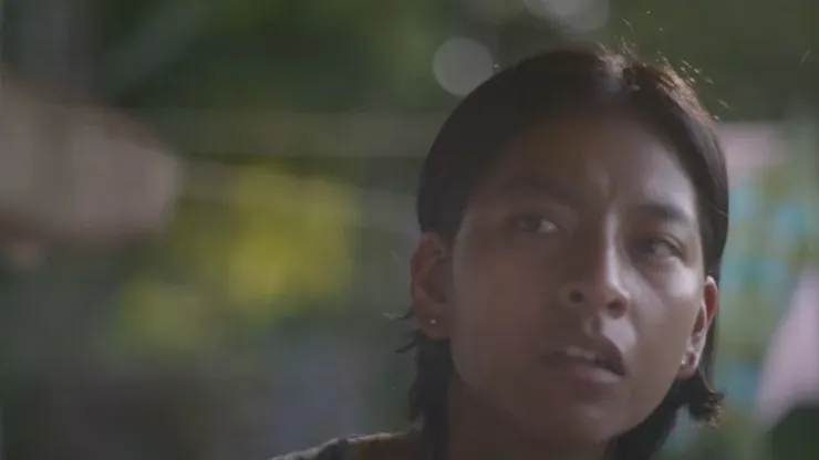 Paloma Alvamar estelariza esta película en la que la biolencia de hace presente en una pequeña comunidad de México.