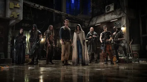 Doona Bae y Ray Fisher forman parte del elenco.