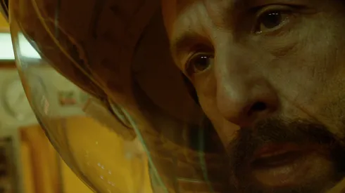 SPACEMAN. Adam Sandler as Jakub in Spaceman. Cr. Courtesy of Netflix © 2023.