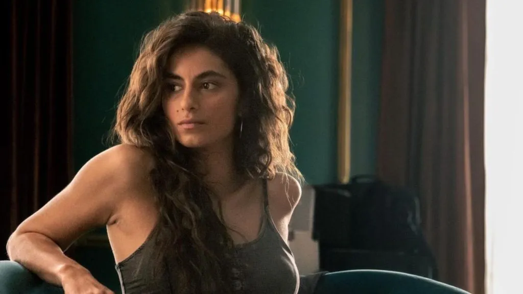 Así luce Begoña Vargas como CAMERON en ‘BERLÍN’ de Netflix