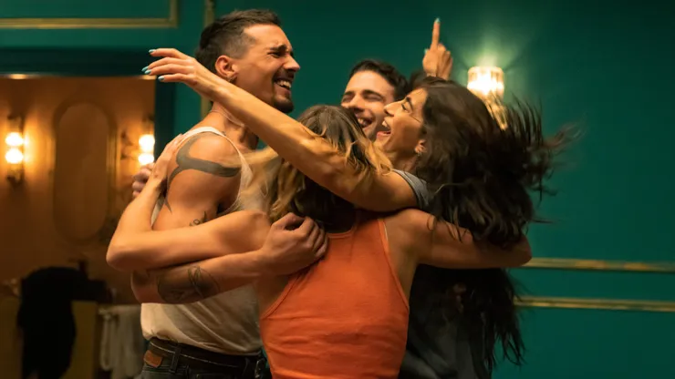 Uno de los estrenos cuenta con Joel Sánchez, Michelle Jenner, Julio Peña y Begoña Vargas.