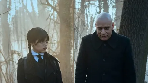 Fred Armisen podría regresar como el Tío Lucas de 'Merlina'