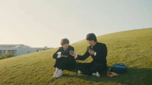 ¿El amor sepultará a la amistad? Los protagonistas de esta historia están a punto de averiguarlo.