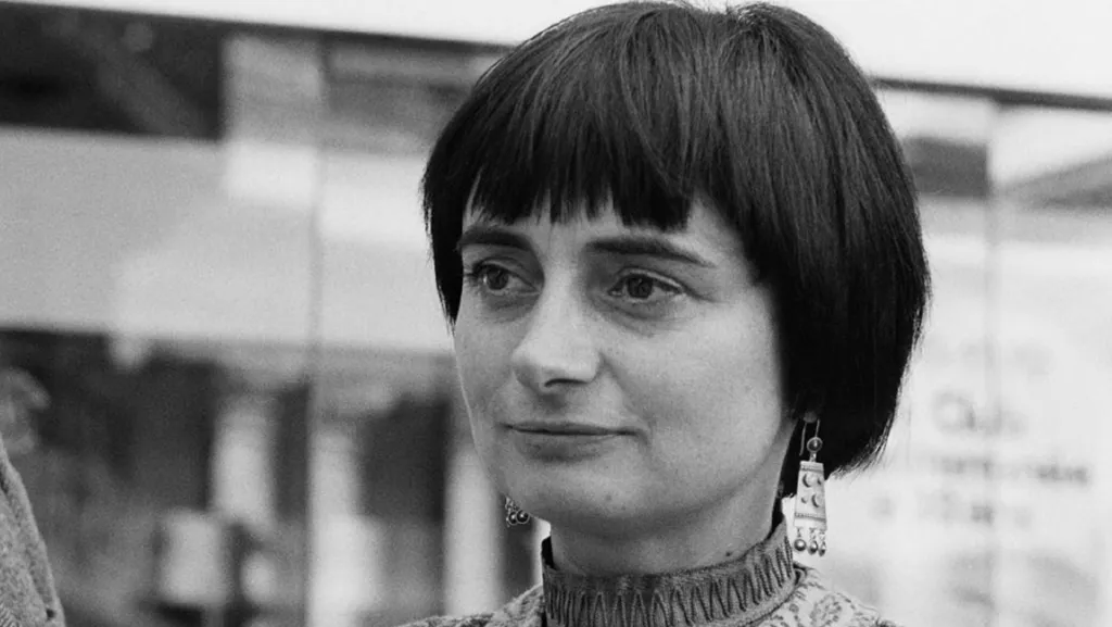 Agnès Varda, recordada por el doodle de Google.