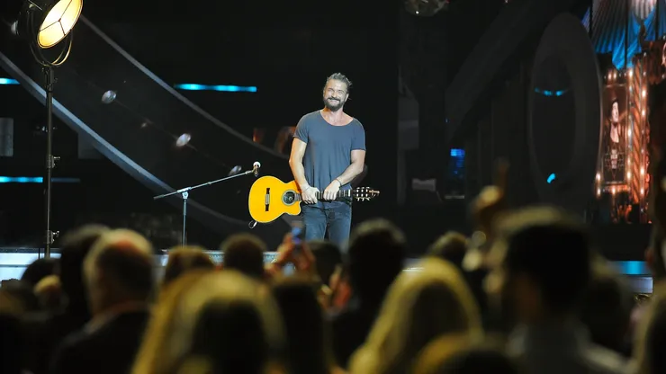 Ricardo Arjona se retiró de los escenarios.