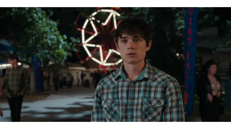 Ashby Gentry da vida a Alex en la serie de Netflix.