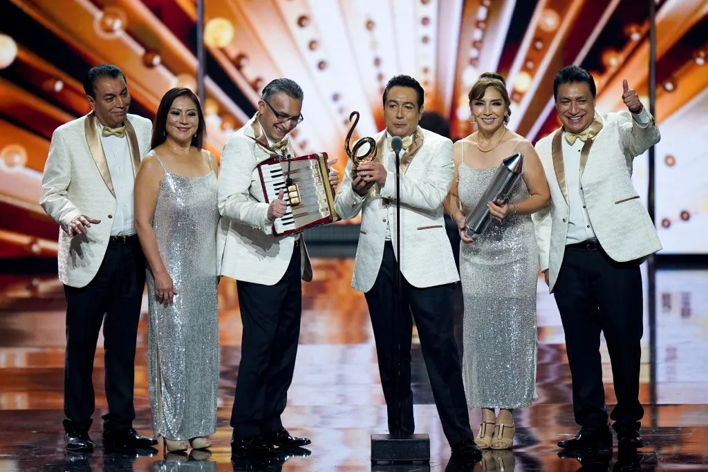 Los Ángeles Azules también lograron un éxito en la entrega del 2021 de los Premios Lo Nuestro. Imagen: Getty Images.
