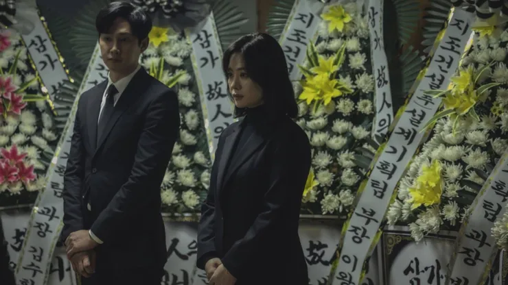 La serie acaba de estrenarse en Netflix y es un thriller ideal si te gustan las series cortas.