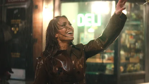 Jennifer López en This Is Me...Now: A Love Story.