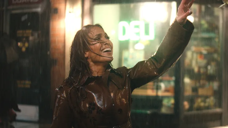 Jennifer López en This Is Me...Now: A Love Story.