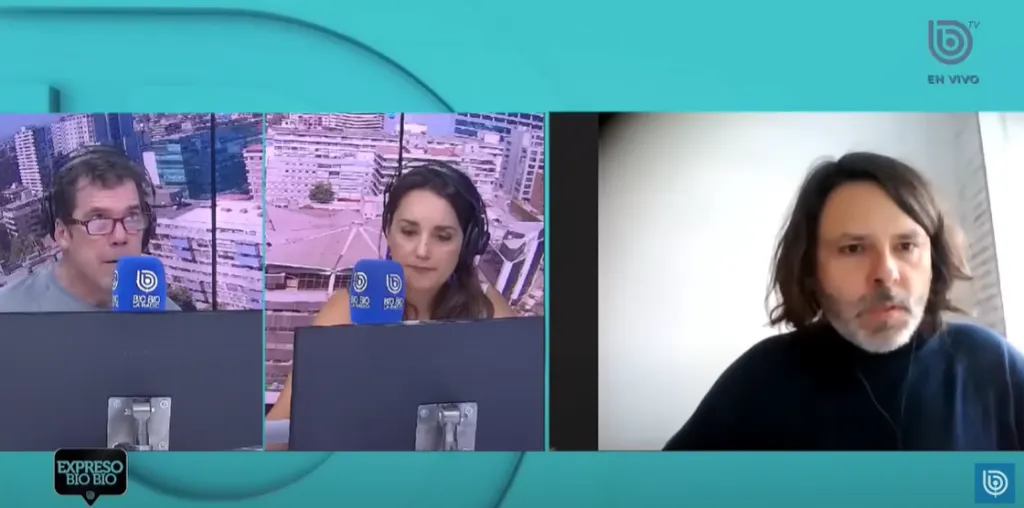 El sociólogo Alberto Mayol ya ha sido invitado a varios espacios informativos en Chile, en los que ha hablado de su columna, la cual se ha vuelto viral. Imagen: @BioBioChile.