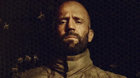 Jason Statham es Adam Clay en Sentencia de Muerte (The Beekeeper).