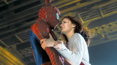 Spiderman and Kirsten Dunst in a scene from the film 'Spiderman', 2002. (Photo by Columbia Pictures/Getty Images)
