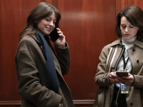 Así es el nuevo drama de Max, The girls on the bus