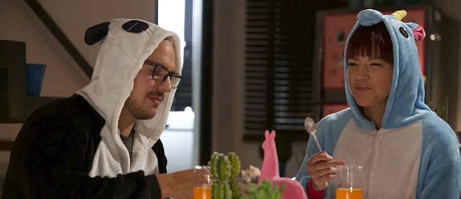 Vadhir Derbez interpreta a Beto, el prometido de Tami. Imagen: Videocine.