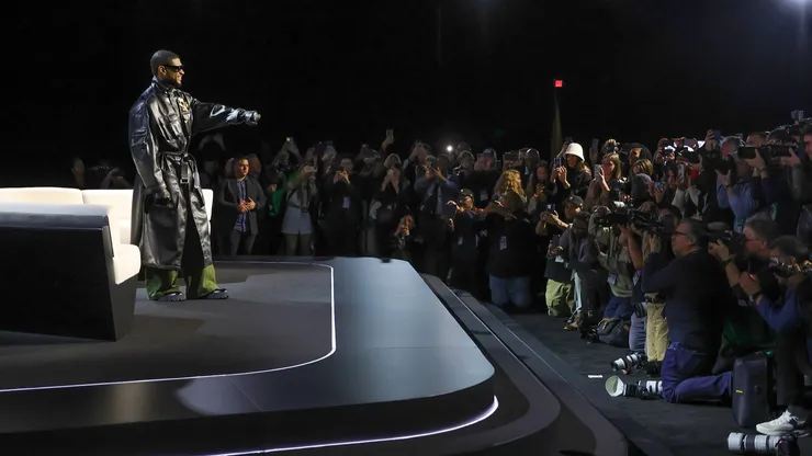 Usher estará en el Super Bowl 2024.