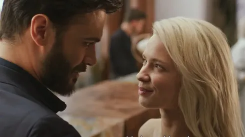 La vida de Sam y Emi no será la misma, luego de que conozcan.