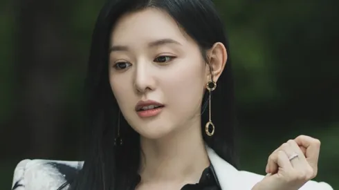 Kim Ji Won, la protagonista de La Reina de las Lágrimas, de Netflix.