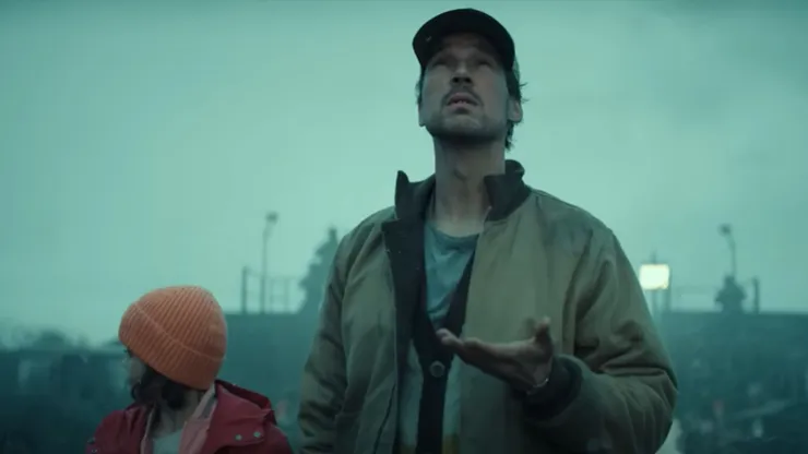Sven y Charlie se embarcan en una búsqueda desesperada para tratar de hallar a Paula.