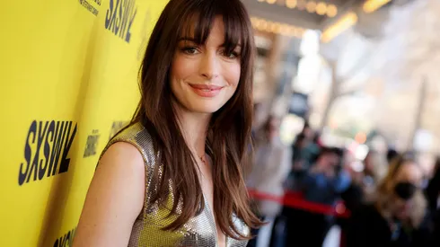 Anne Hathaway protagoniza la adaptación de la novela de Robinee Lee.