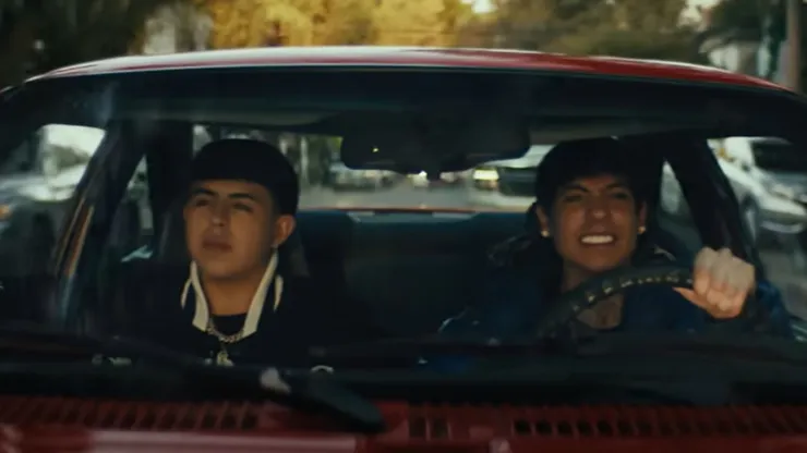 Los dos jóvenes ídolos del corrido tumbado la rompen con su nuevo tema.