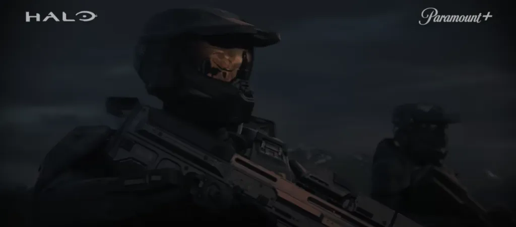 El Jefe Maestro portando su característica armadura Mjolnir en la serie. Imagen: @paramountplusmx.