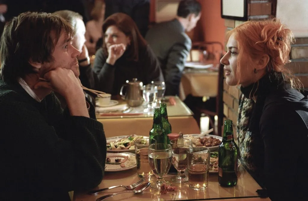 Jim Carrey y Kate Winslet, los protagonistas. (IMDb)