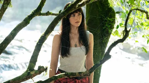 Dakota Johnson protagonizó Madame Web, película que ni siquiera alcanzó a recuperar el presupuesto invertido debido a una paupérrima taquilla y escaso apoyo de los fans.