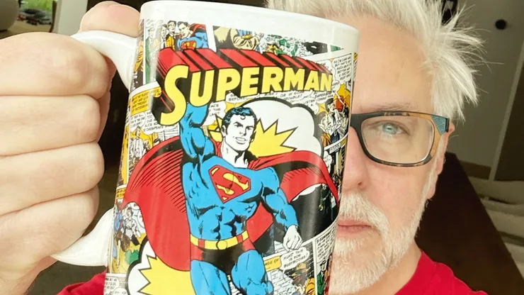 James Gunn había publicado el logo de Superman.