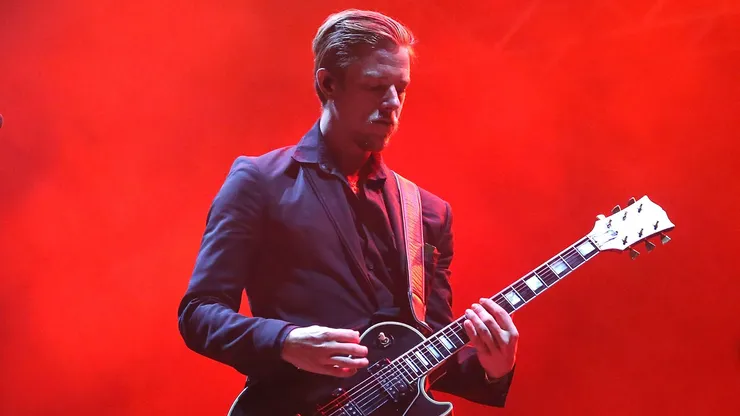 Te contamos todo sobre la larga estadía de Paul Banks en México.