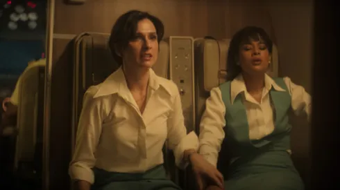 Las sobrecargos deberán hacer todo lo posible para salvar a la tripulación y pasajeros.