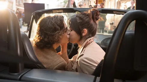 Selena Gómez y Timothée Chalamet protagonizan esta película.