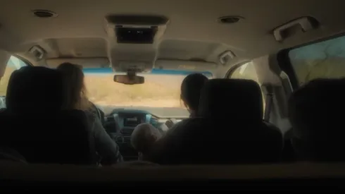 El documental nos cuenta paso a paso cómo ocurrieron los hechos que llevaron a la masacre de la familia Lebaron y Langford.