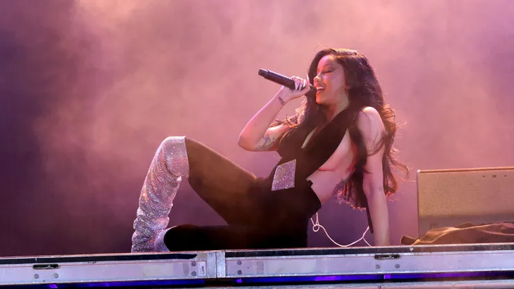 Cardi B se echó encima a los mexicanos y aquí, te contamos todo lo que pasó.