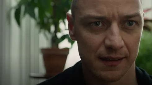 James McAvoy brinda una escalofriante actuación en esta cinta.