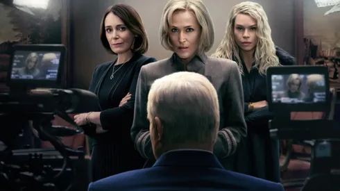 Gillian Anderson encabeza el elenco de La gran exclusiva (Scoop), en Netflix.