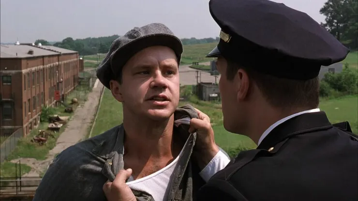 Tim Robbins y Morgan Freeman protagonizan este clásico de Max.