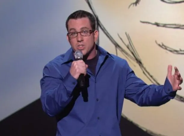 Jamie Lissow fue guionista de esta historia. Imagen: IMDb.