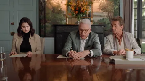 Mabel, Charles y Oliver regresan con más misterios y asesinatos para su podcast.