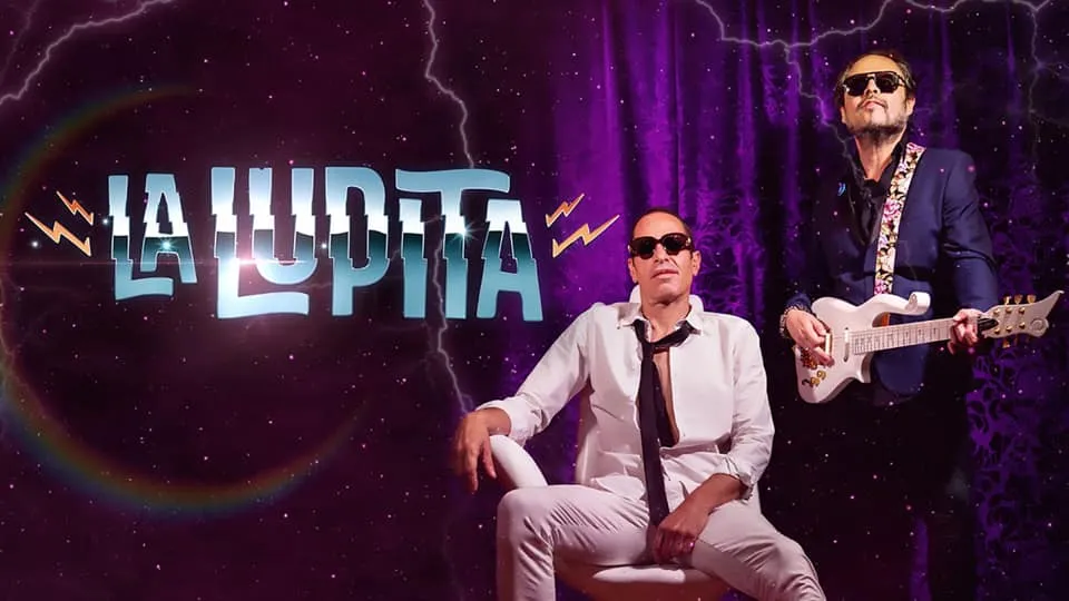 Héctor Quijada (voz) y Lino Nava (guitarra) siempre fueron los pilares de La Lupita, agrupación imperdible del rock mexicano. Imagen: Página de Facebook de La Lupita.