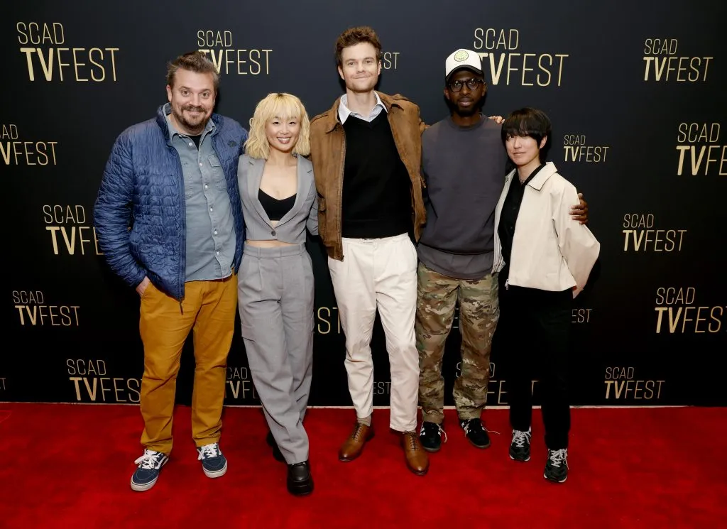 Jake Wyatt, Alice Lee, Jack Quaid, Ishmel Sahid y Jane Bak asisten la conferencia de prensa de Mis aventuras con Superman, durante el primer día del 12º SCAD TVfest el 07 de febrero de 2024 en Atlanta, Georgia. Imagen: Getty Images.